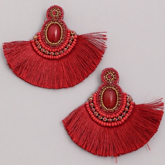 NEW! Burgundy Red Tassel Acrylic Beaded Earrings - Picture 3 of 6